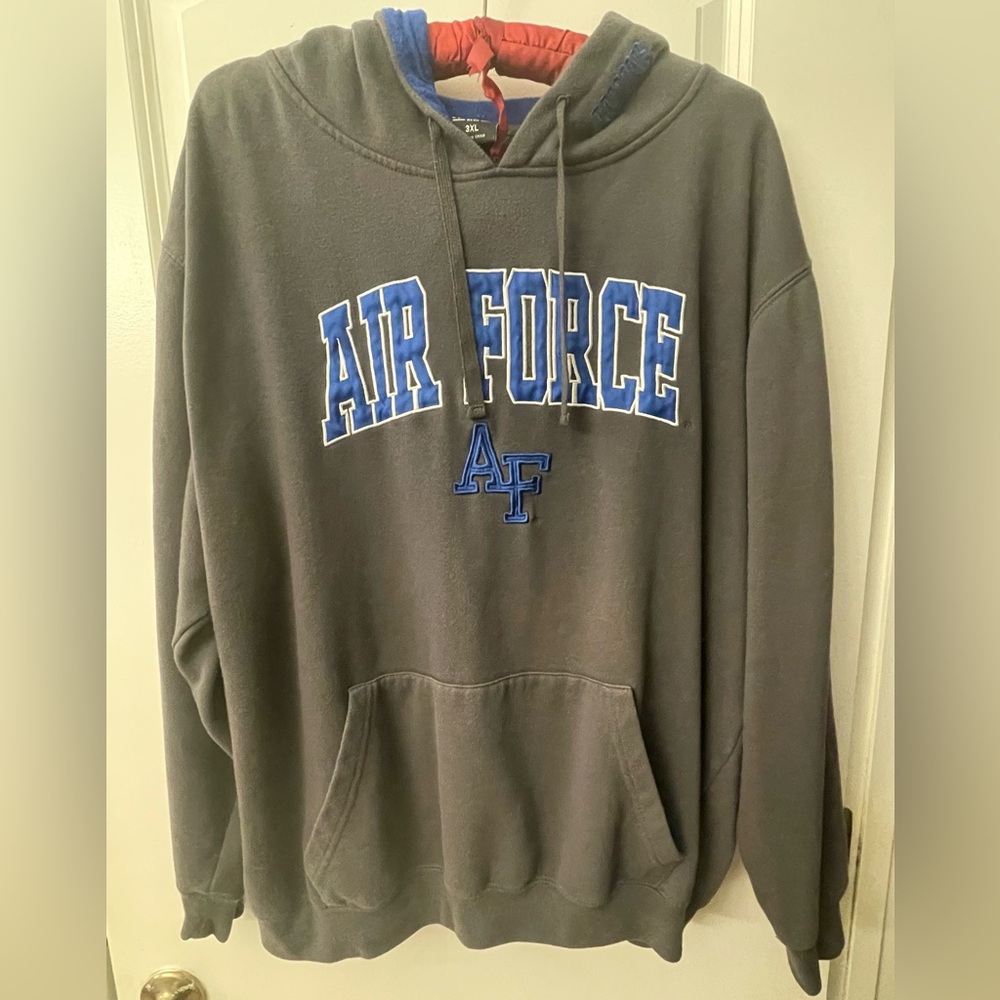 Air Force Falcons Colosseum Men's 3XL Pullover Hoodie, pre-owned